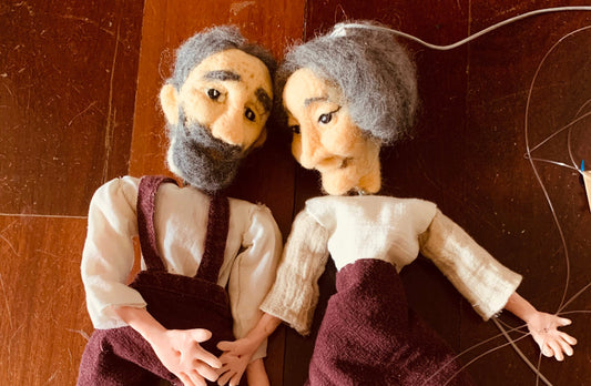 The Golden Fish – A Handmade Puppet Show with a Pop-Up Book Stage